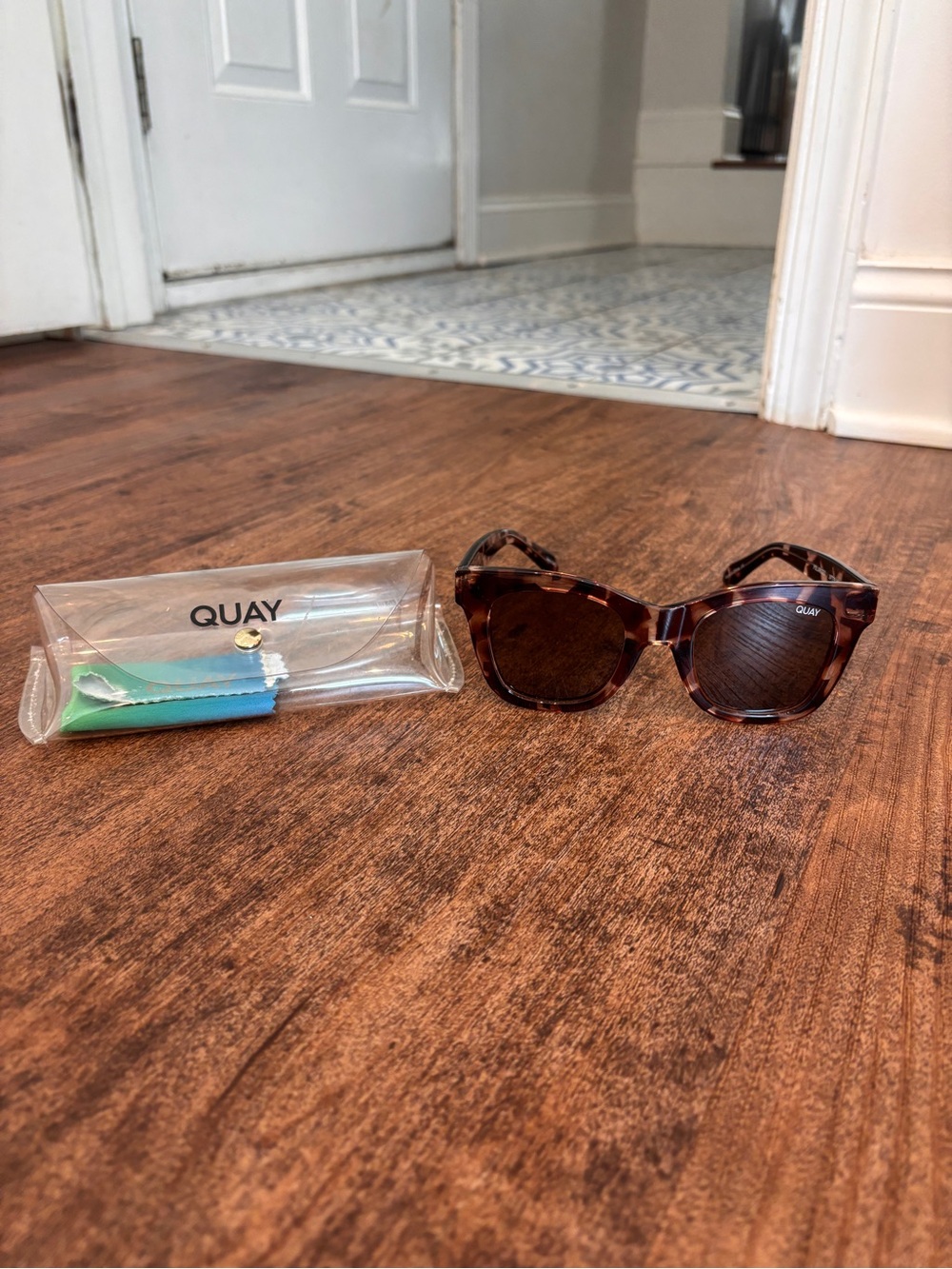Quay Australia Tortoise Shell Brown Lens Sunglasses